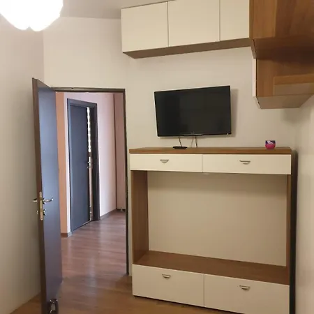 The Corner Apartment *